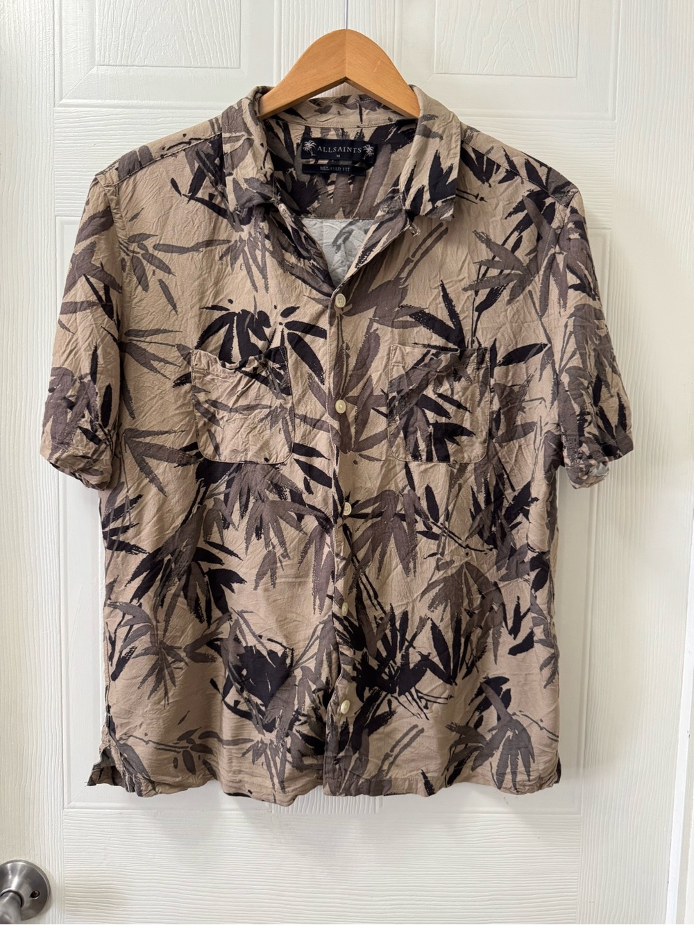 All Saints Men’s Short-Sleeve Leaf Print Shirt in Beige